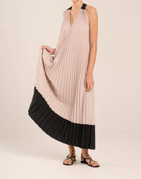 B-Yu - Sabbia Pleated Maxi Dress