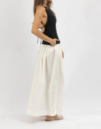 Luxxel - Amina Contrast Dress