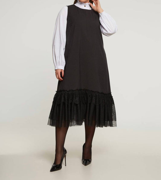 Mat Fashion - PINSTRIPE SHIFT DRESS WITH LACE HEM