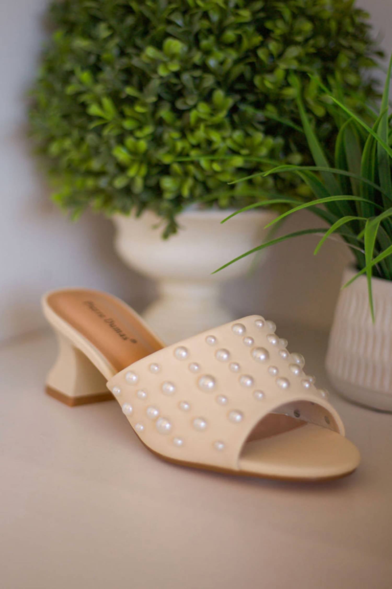 OLEM Women's Perla Heel in ivory - women's heels - detail view