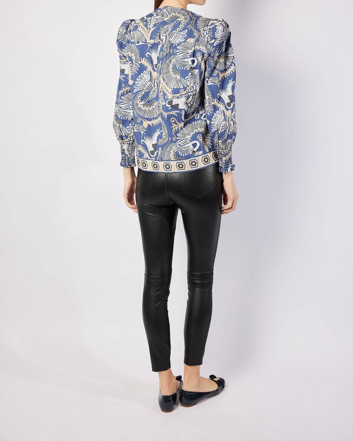 Sail To Sable - Bradley Puff Sleeve Tassel Top