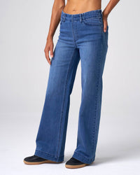 Franne Golde Effortless Wide Leg Jeans in classic wash - women's jeans - detail view
