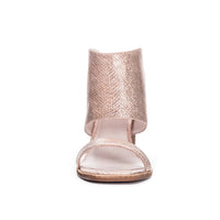 42 Gold - Women's Linx Scaly Metallic Slip On Heels
