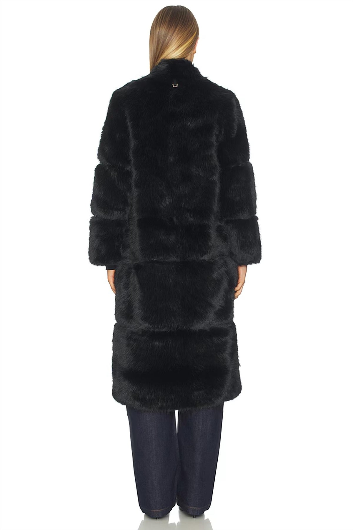 Apparis - Sylke Sable Coat