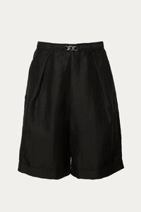 BERMUDA SHORTS