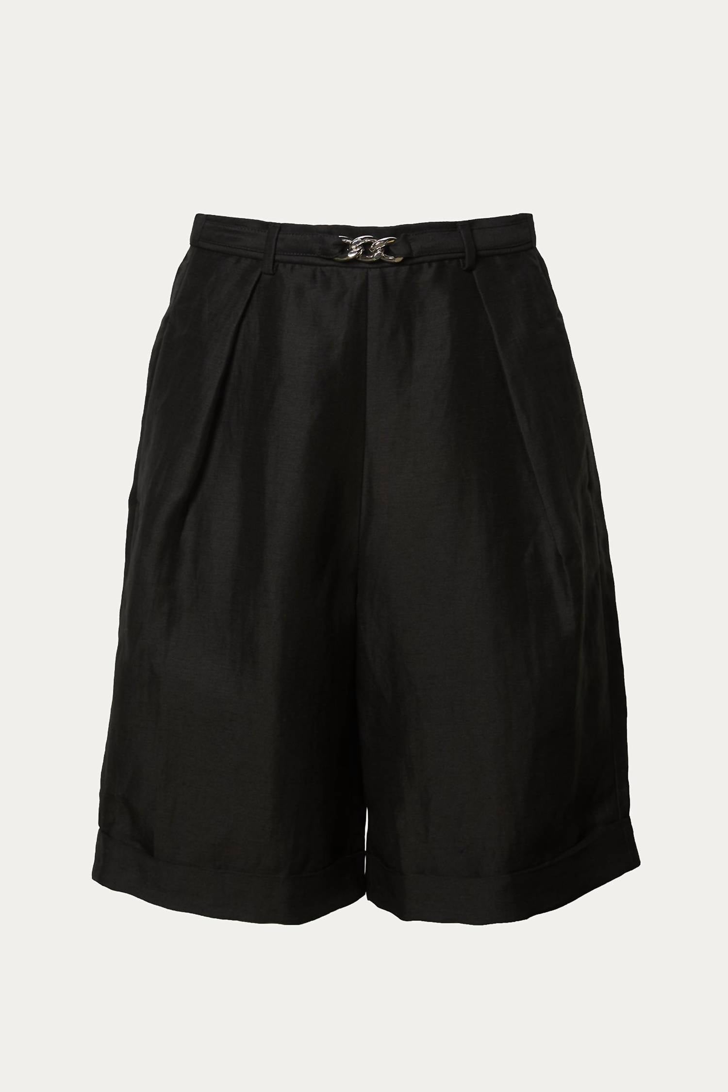 BERMUDA SHORTS