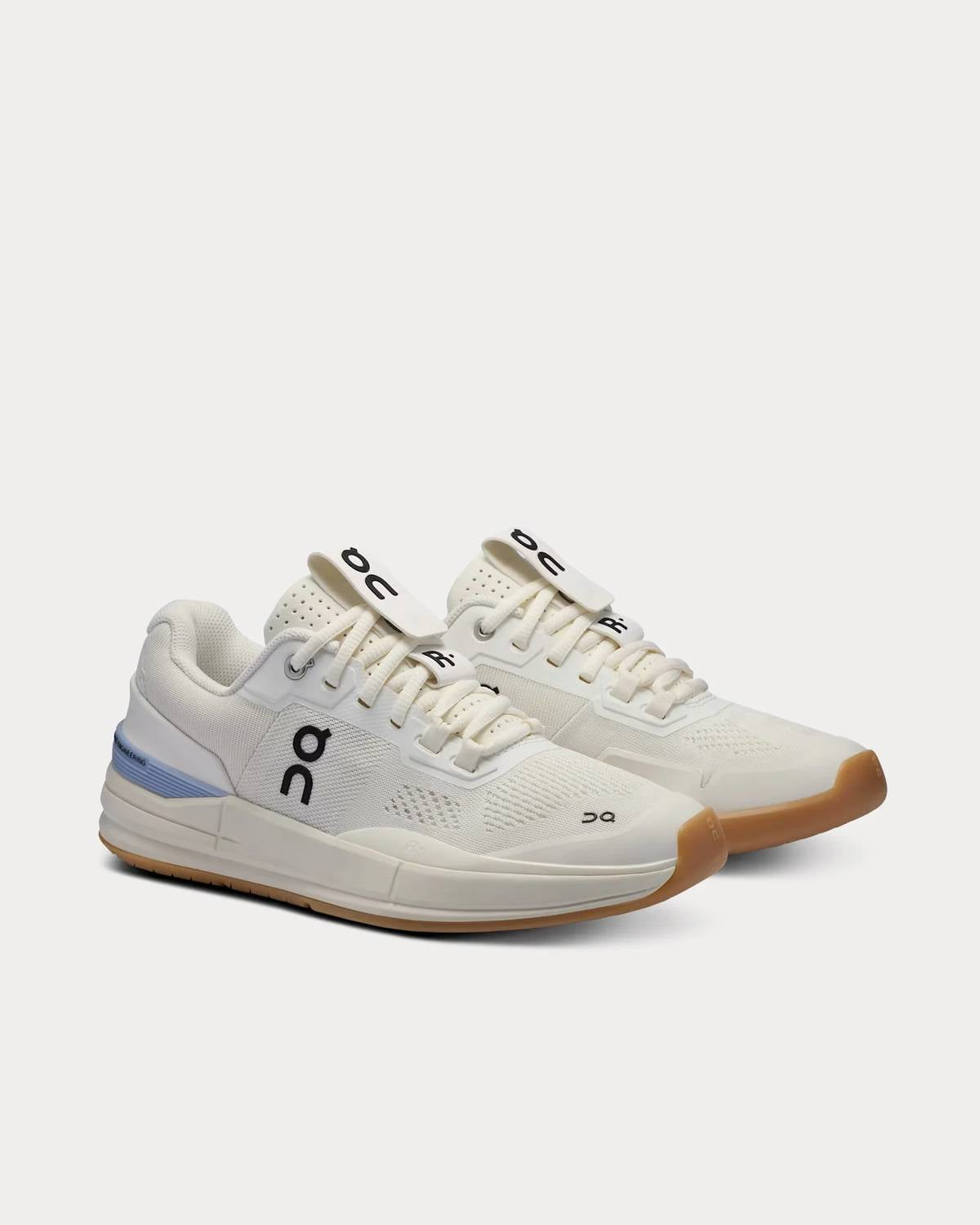 On - Women's Roger Pro Sneaker