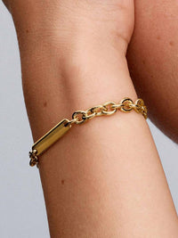 Pandora Engravable Bar Link Bracelet in gold - women's jewelry - detail view