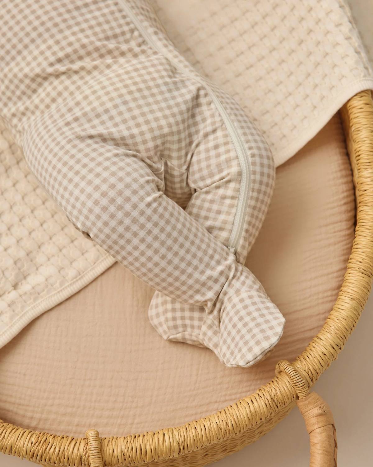 Quincy Mae - Infant Bamboo Zip Footie