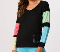 French Kyss - Patch Pocket V-neck Top