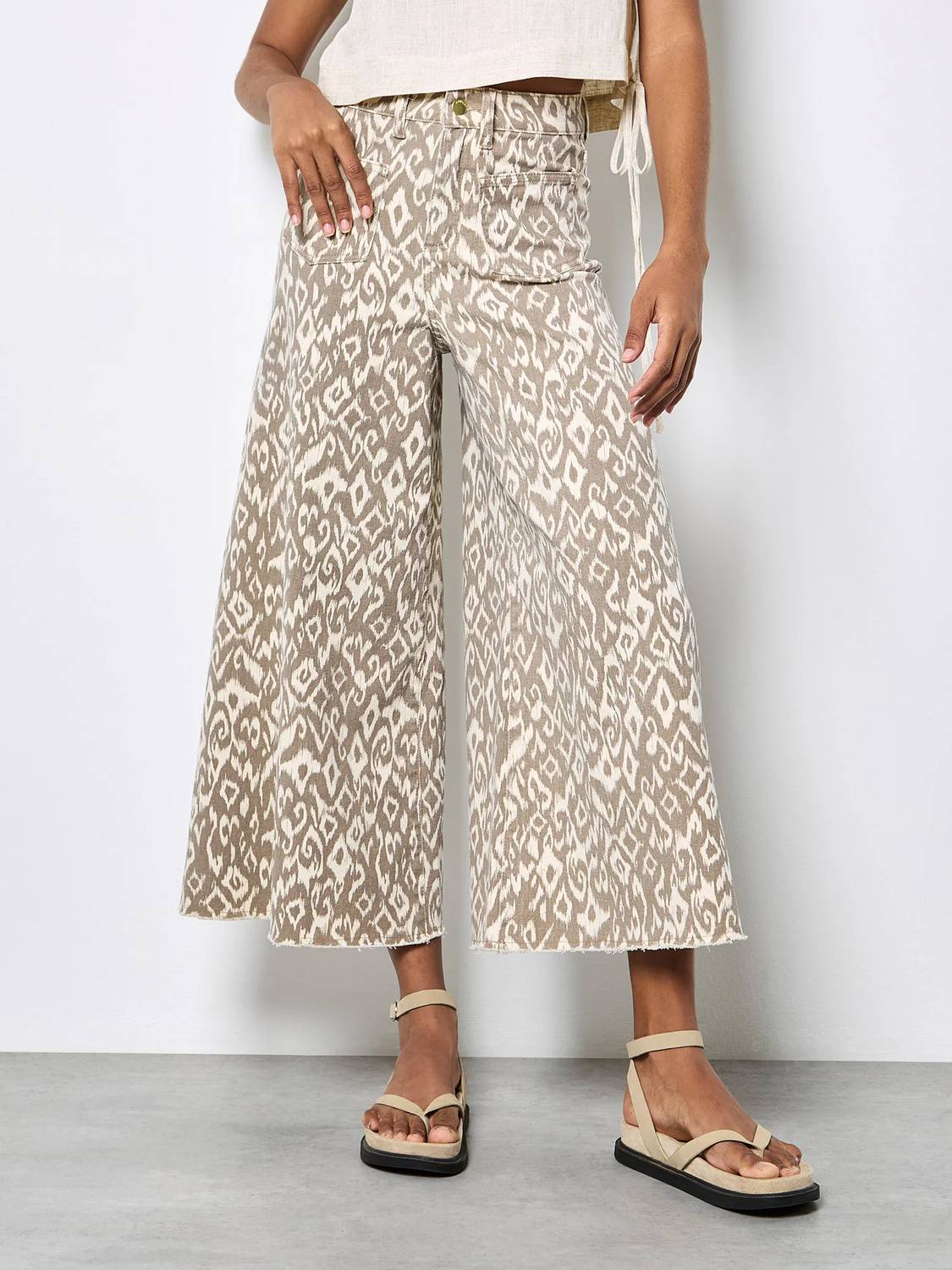 Apricot - Giana Wide Leg Jeans