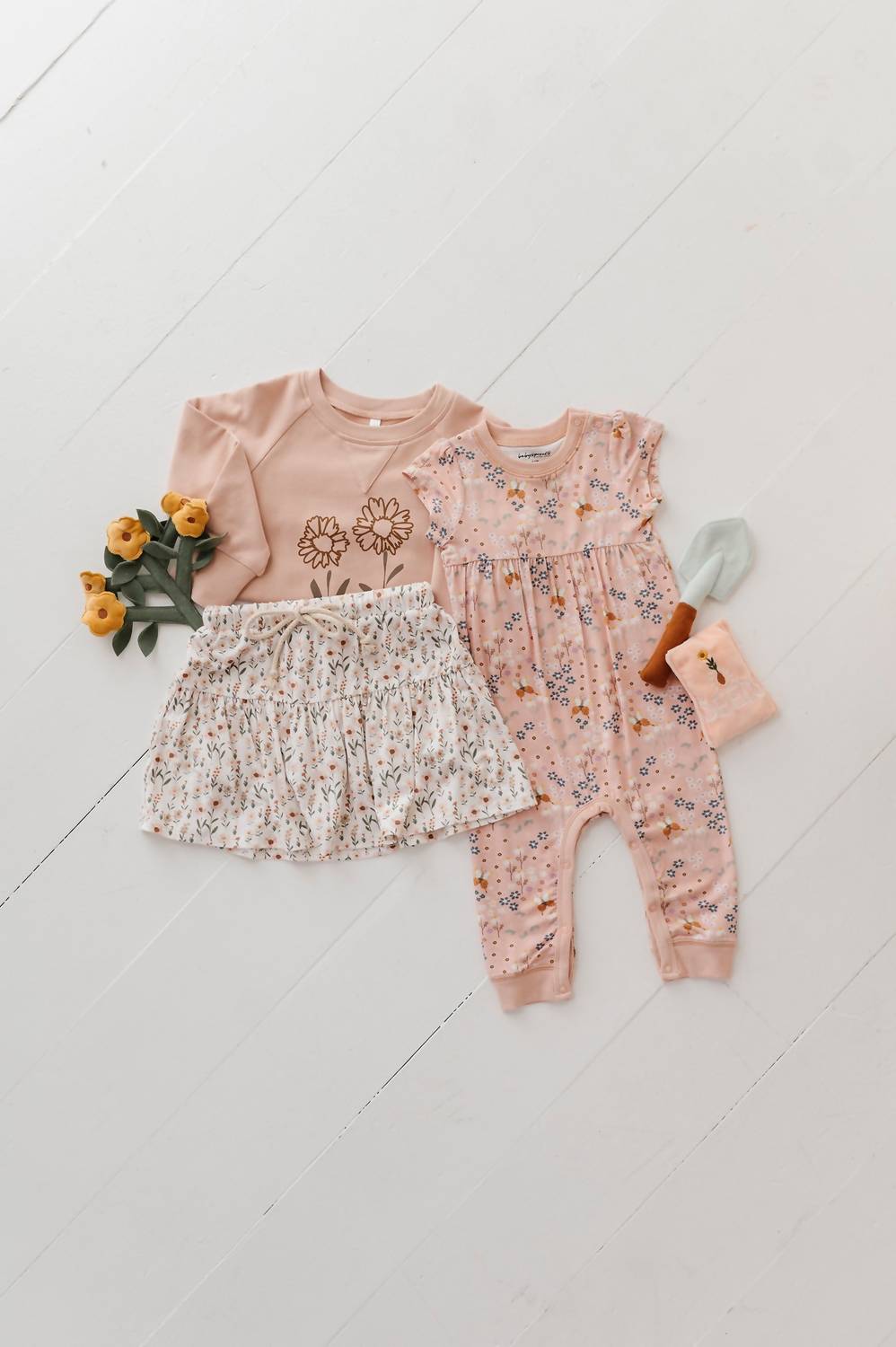 Babysprouts - Girls Handrawn Floral Bamboo Raglan Sweatshirt