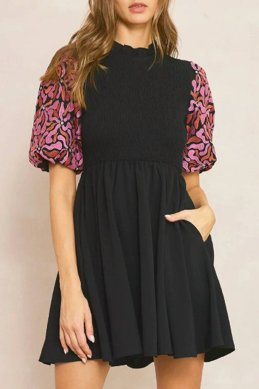 Entro - Embroidered Puff Sleeve Dress
