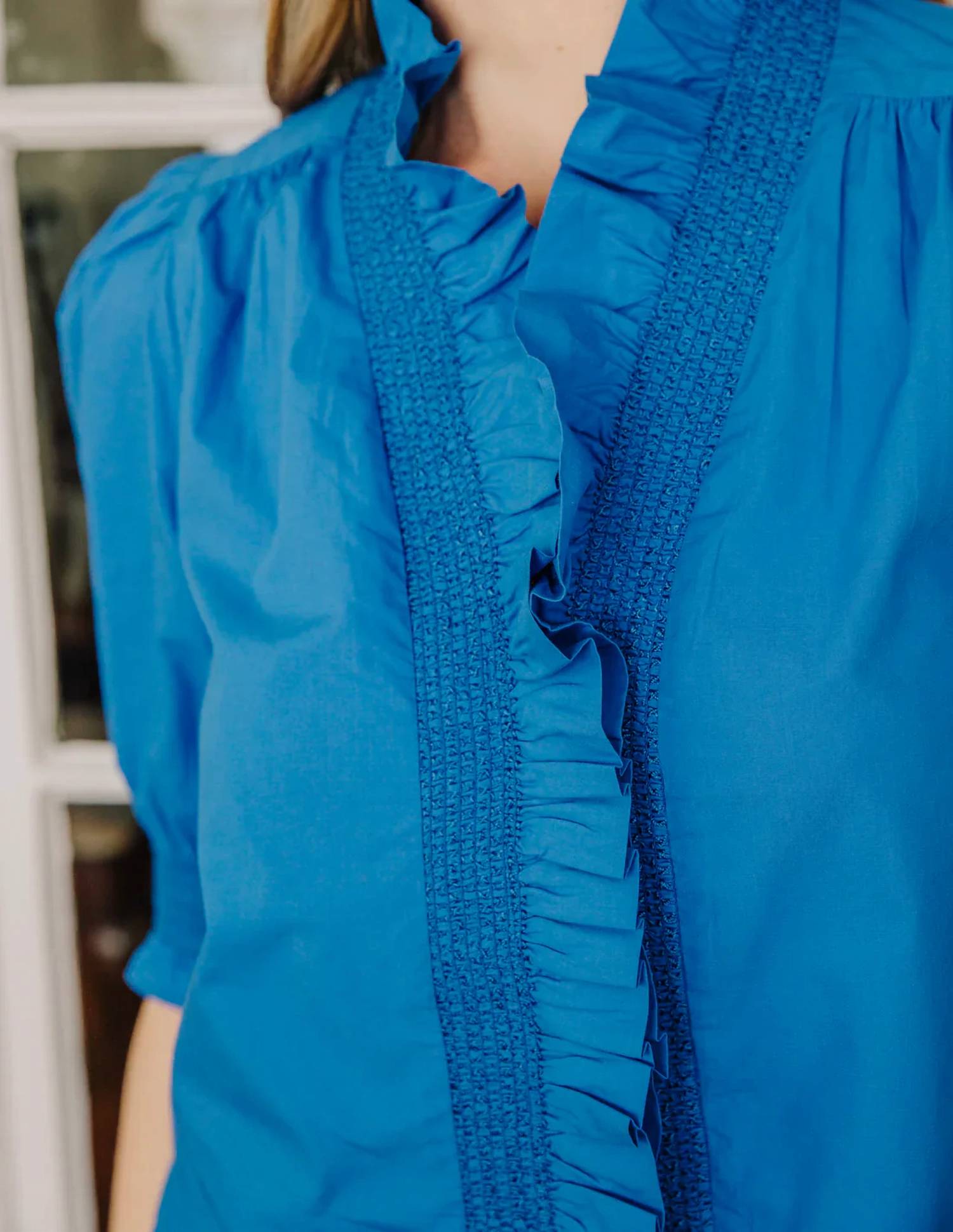 Love The Label - Zuri Short Puff Sleeve Top