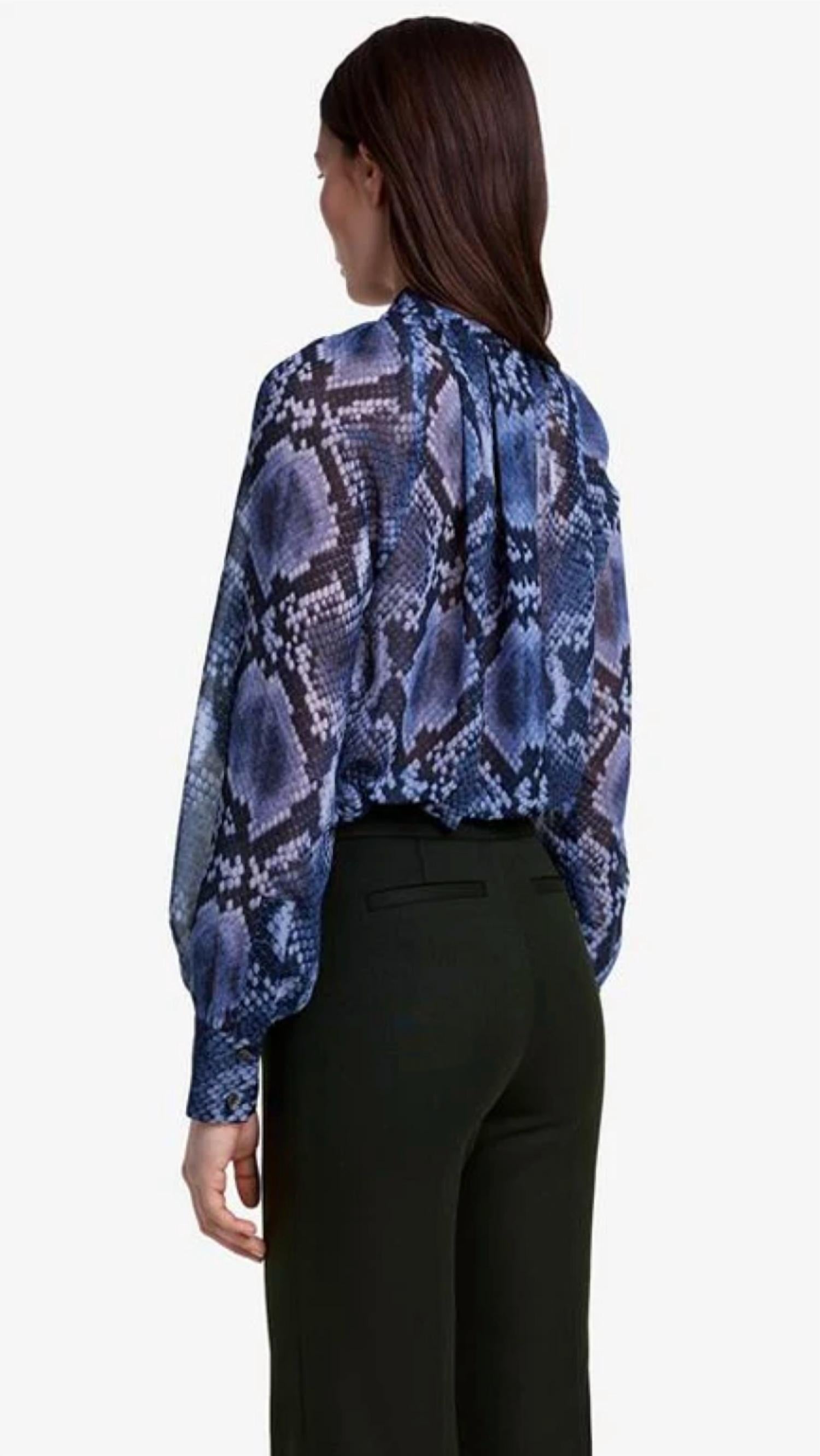 Smythe - Kitten Blouse