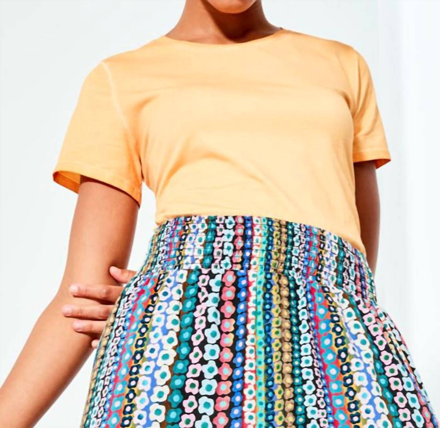 Nic + Zoe - Short Sleeve Shirt Tail Crew Tee