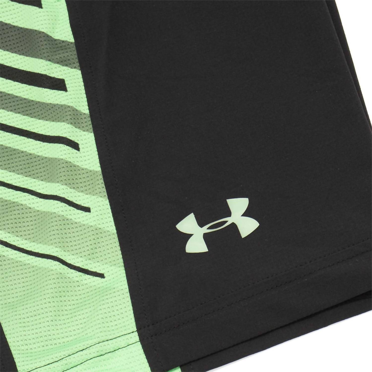 UNDER ARMOUR Men's Supervent Shorts in black - men's shorts - view 4
