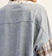 Ee:Some - Stitched in Style Contrast Top