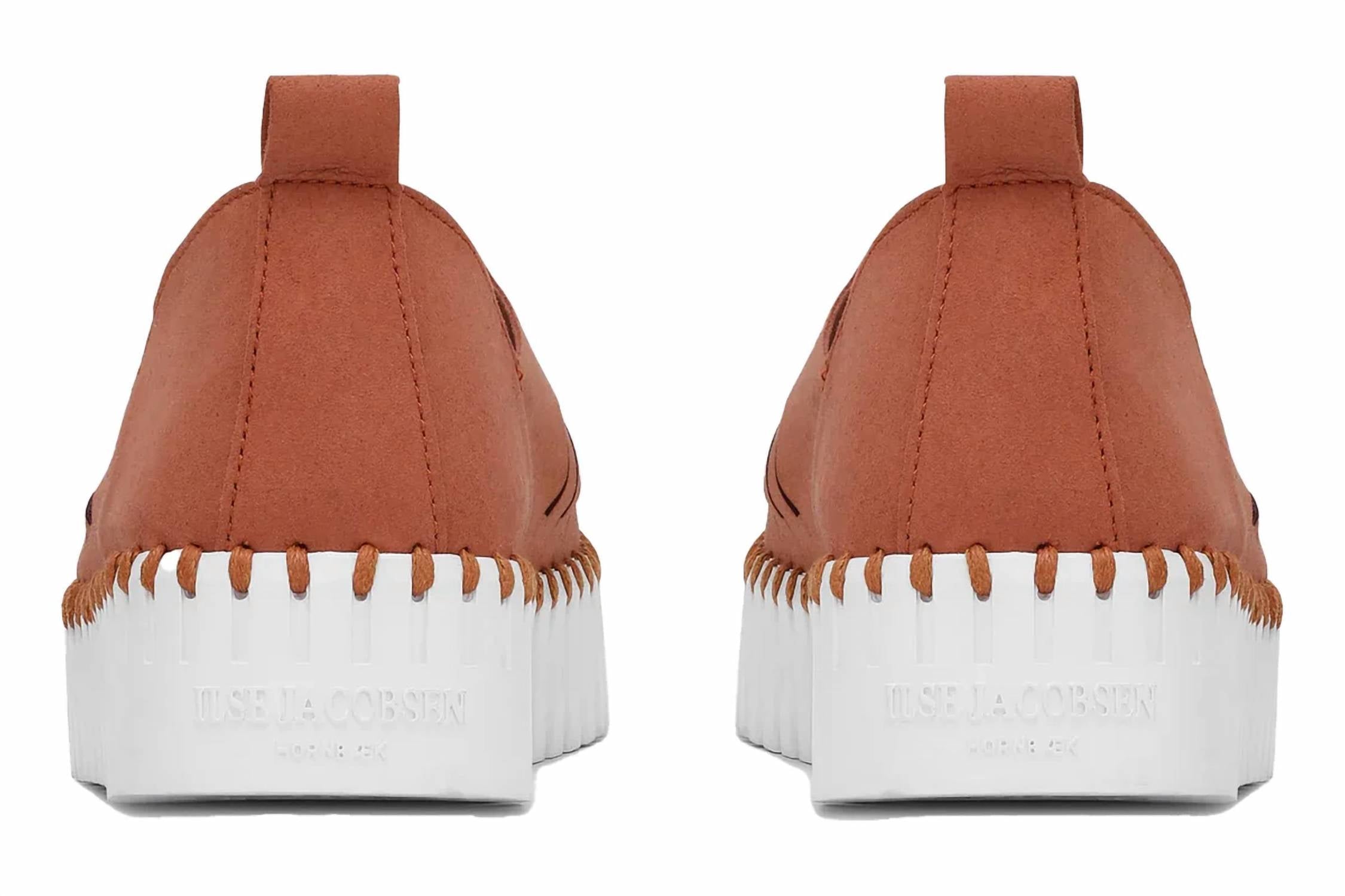 Ilse Jacobsen Women's Tulip 9376 Slip-on Sneaker in light brick - women's sneaker - detail view