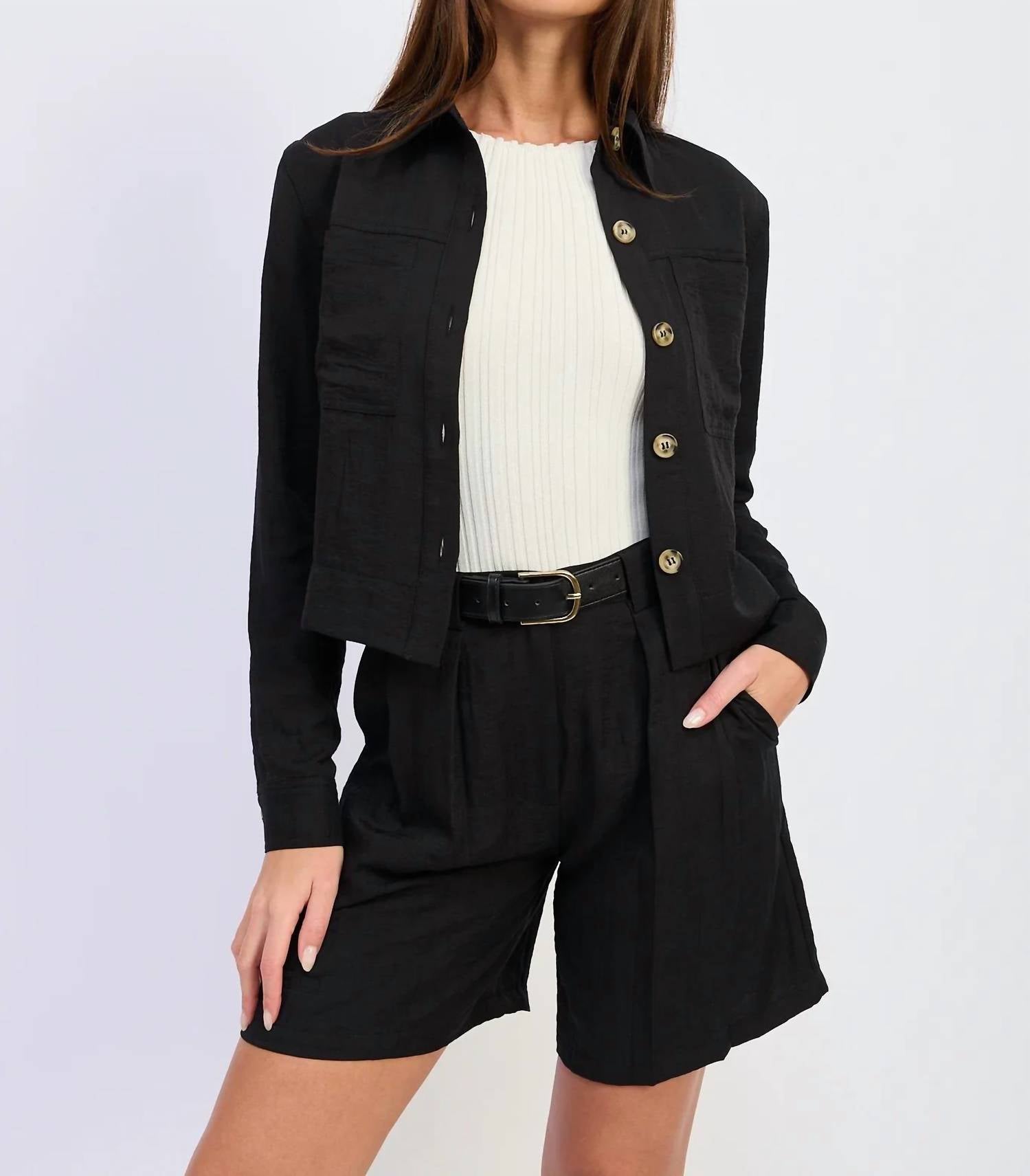 En Saison - Cara Pleated Shorts