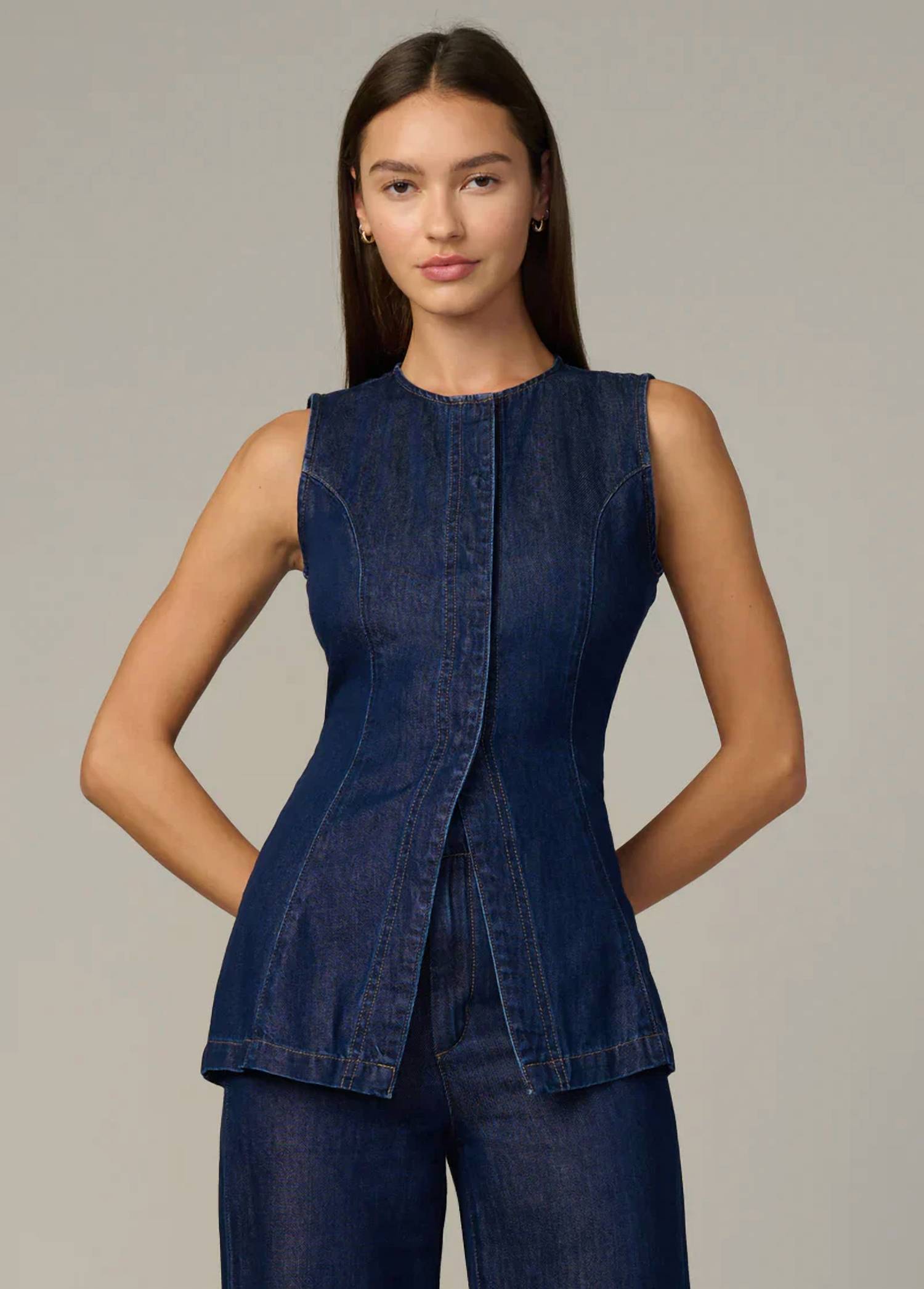 Joe'S Jeans - The Seamed Sleeveless Tunic Top