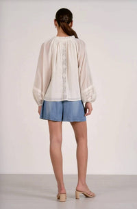 Elan - Long Sleeve V-neck Flowy Top