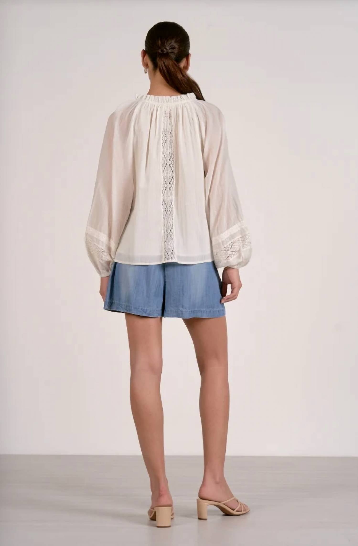 Elan - Long Sleeve V-neck Flowy Top