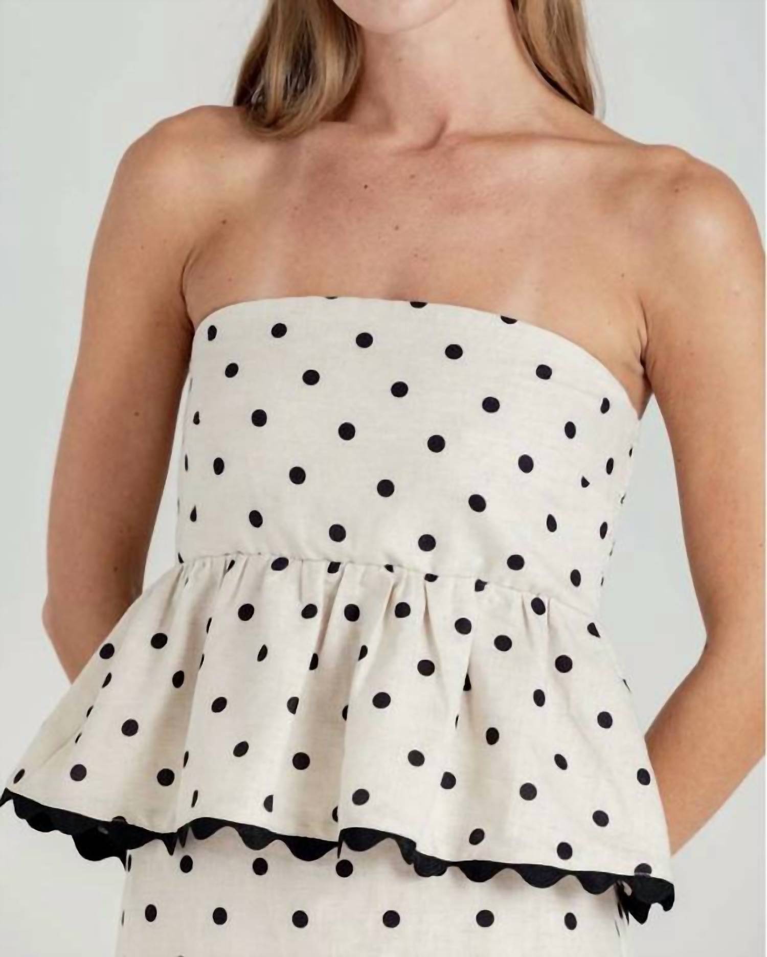 Sundays - Davis Top