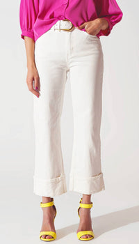 Q2 - Straight Leg Cropped Hem Jeans