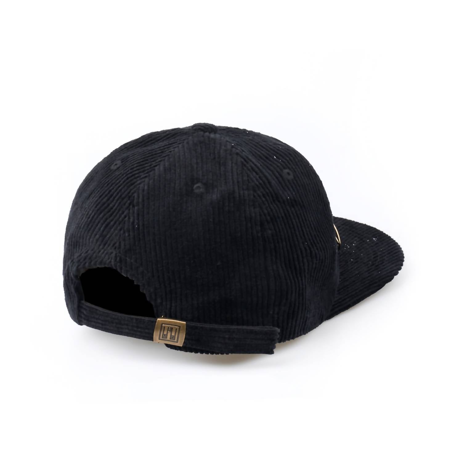 MadeWorn Men's 1971 Trucker Hat in black - men's hat - detail view