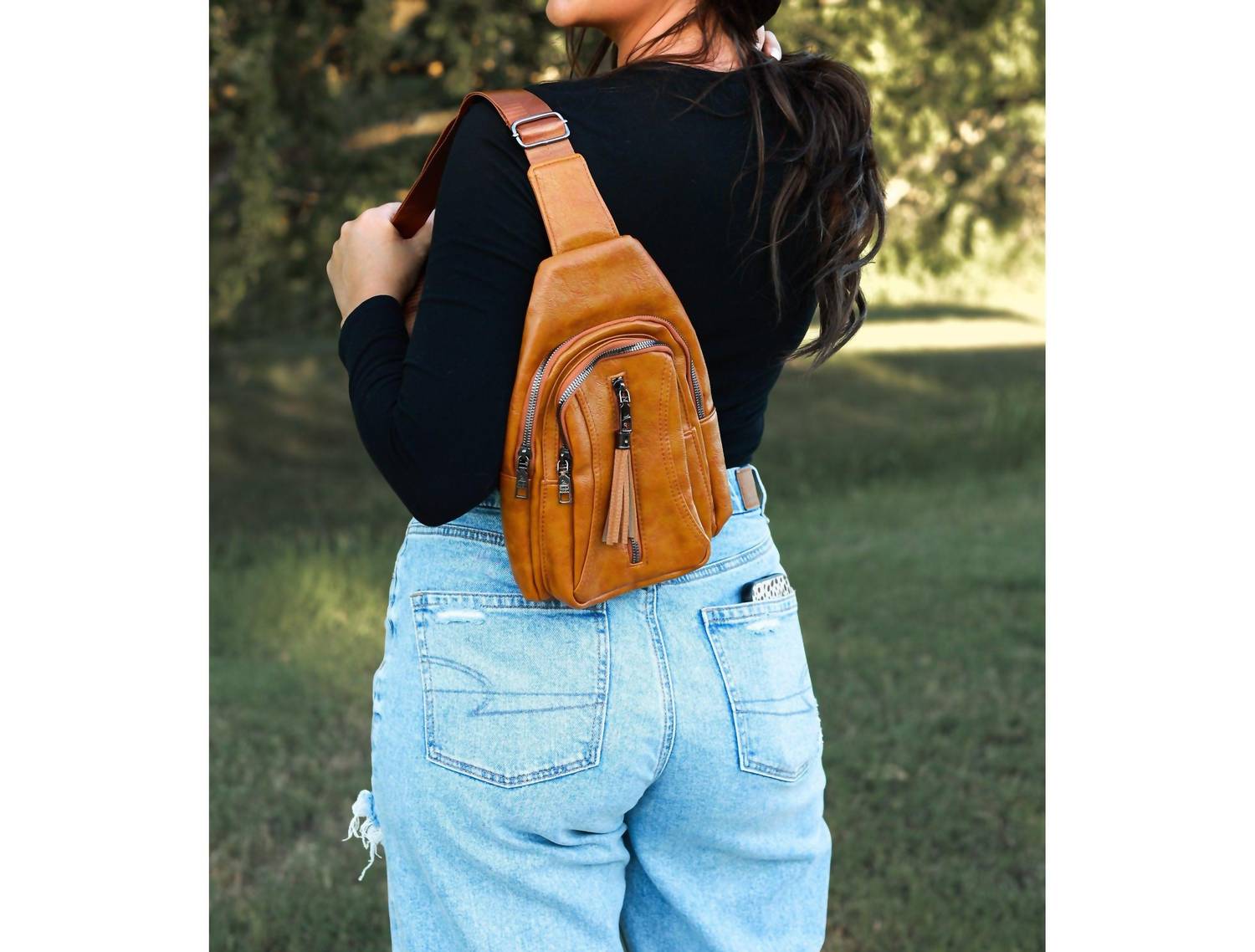 Julia Rose - Mindy Vintage Tassel Sling Bag