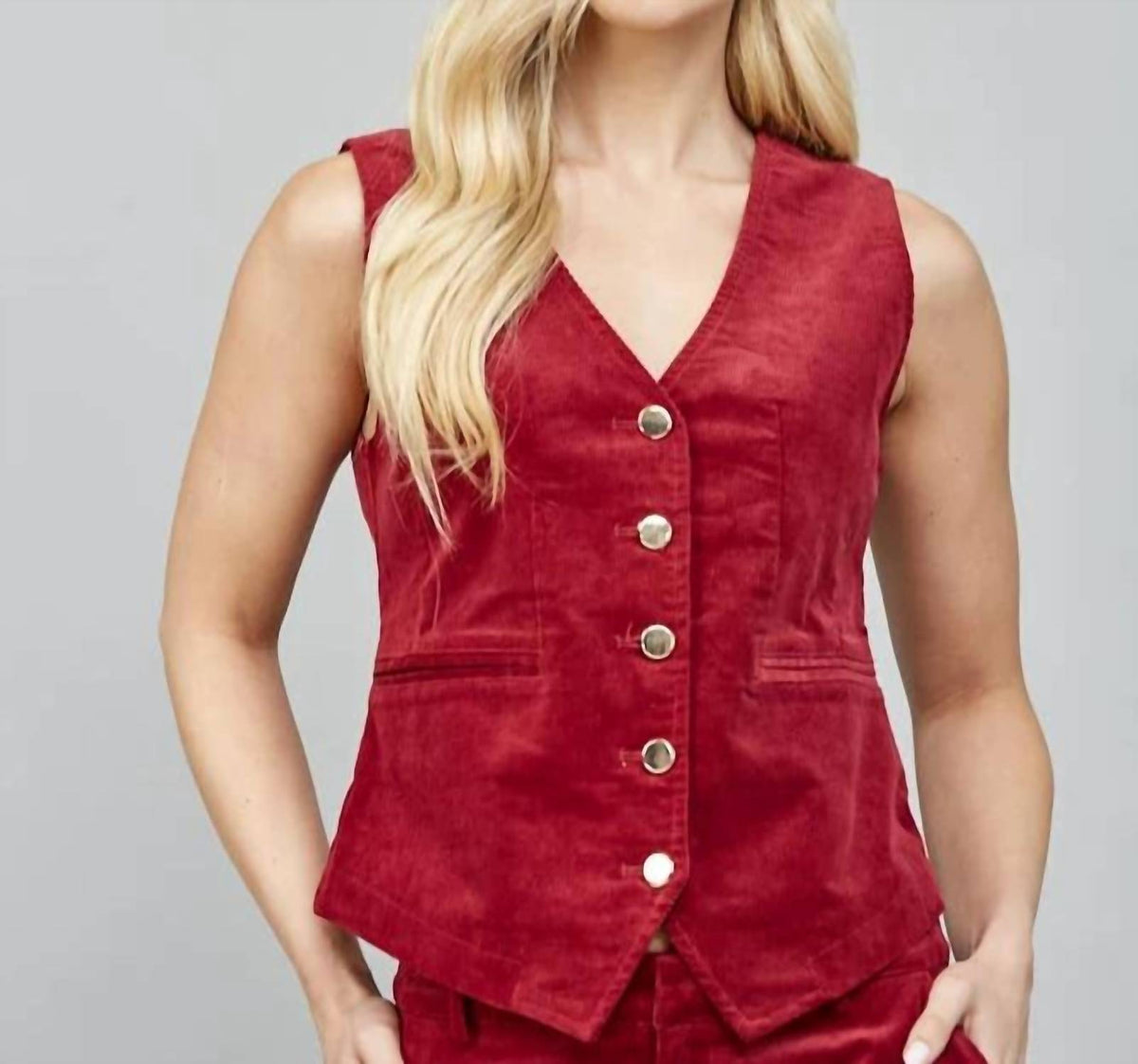 Fate - Coco Sleeveless Vest