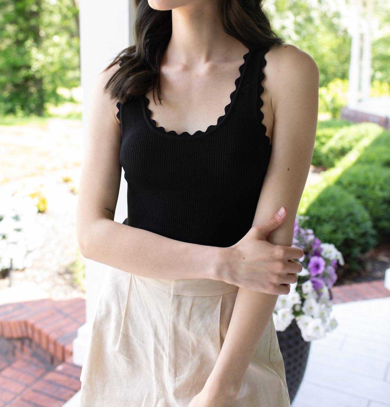 Hem & Thread Scallop Sweetheart Sweater Tank Top in black - women's tank top - detail view