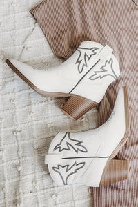 Mia - Women's Alejo Western Ankle Bootie