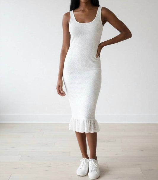 Hidden - Lace Midi Dress