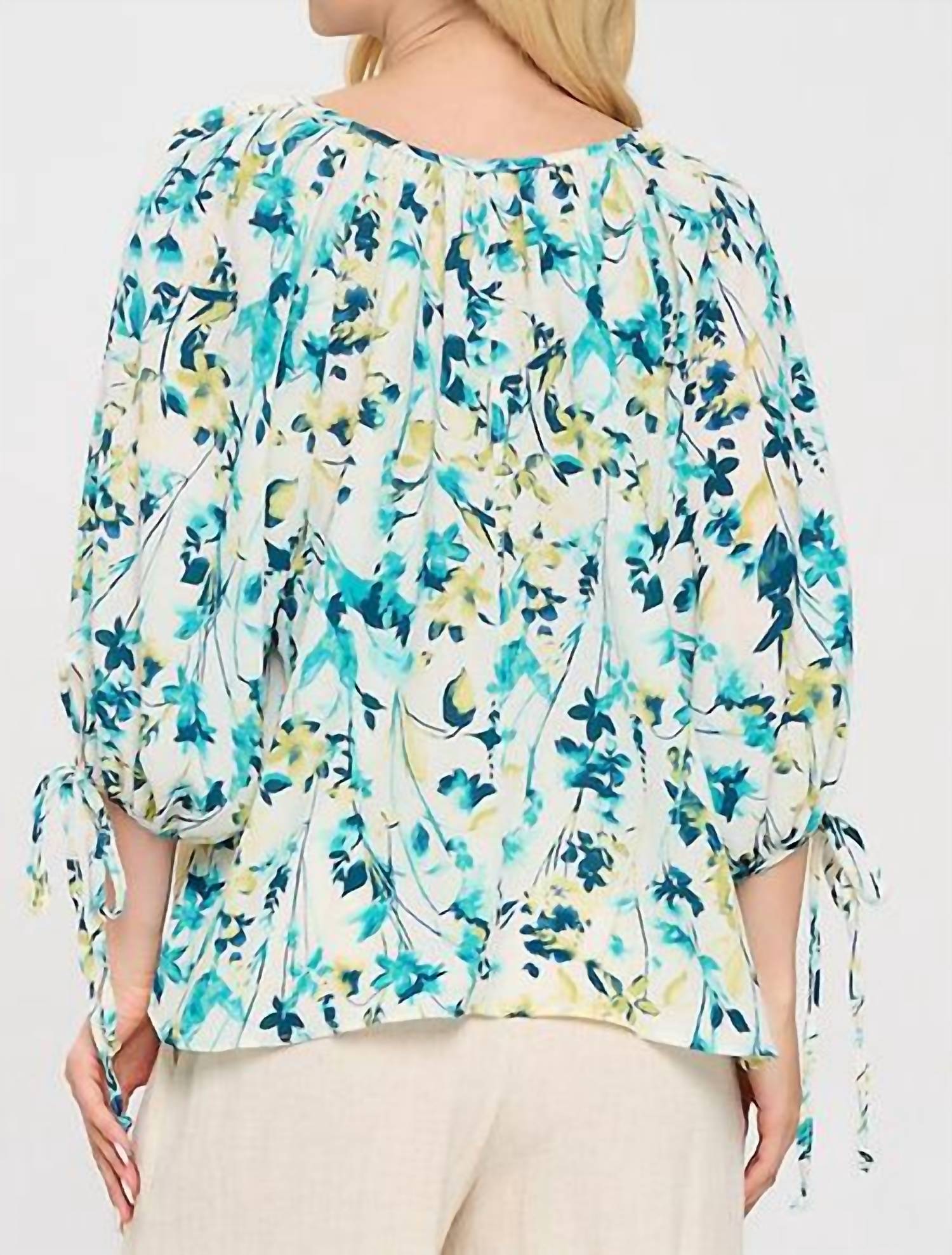 Reneec. - Floral Print Blouse