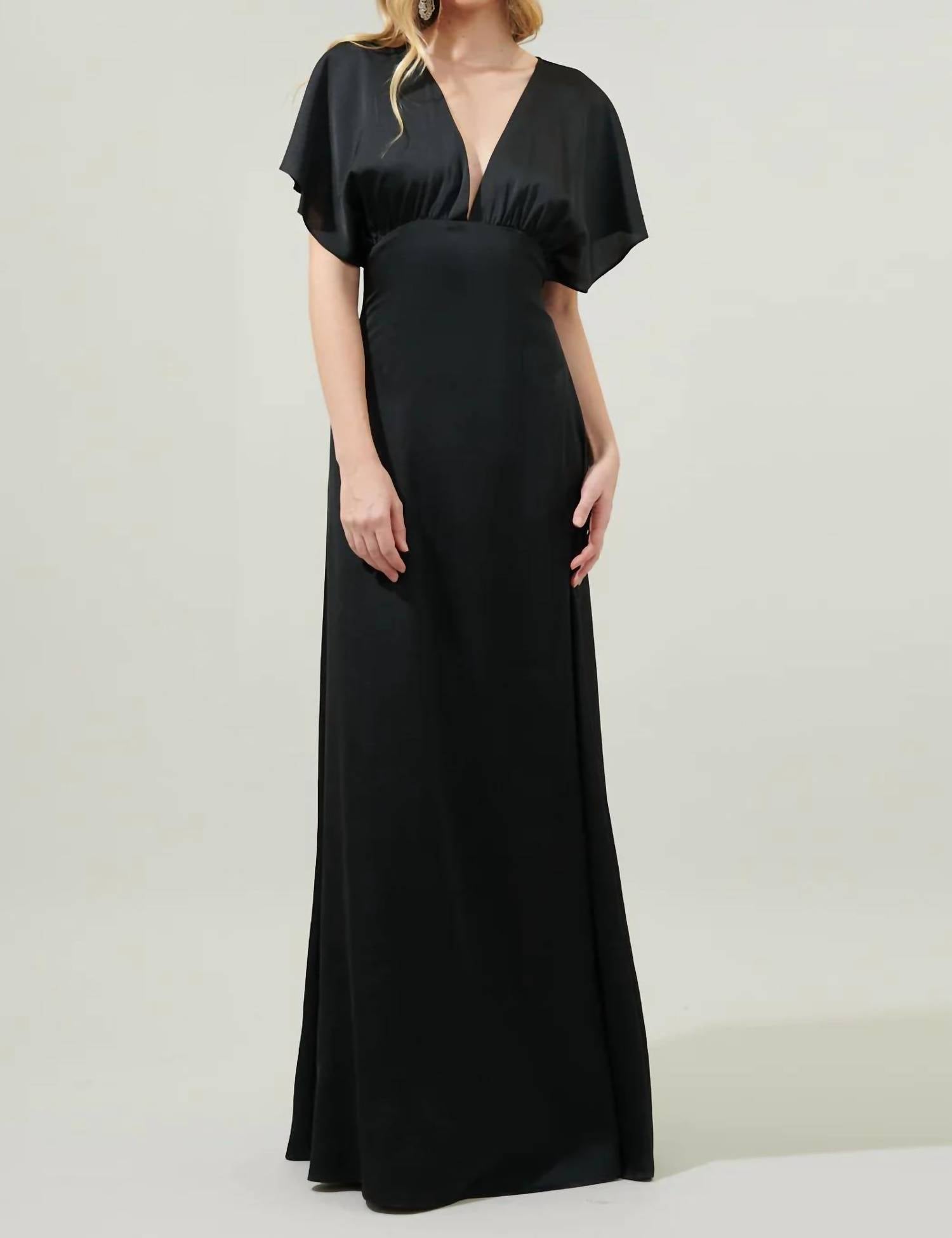 Sugarlips - Stacy V-neck Maxi Dress