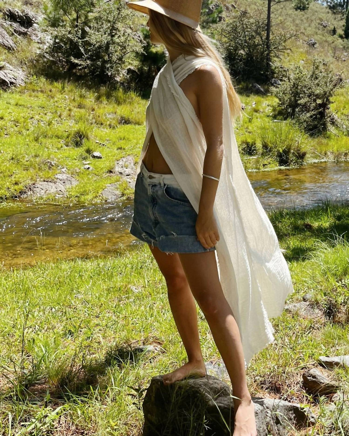 Quita - Cisne Cover Up