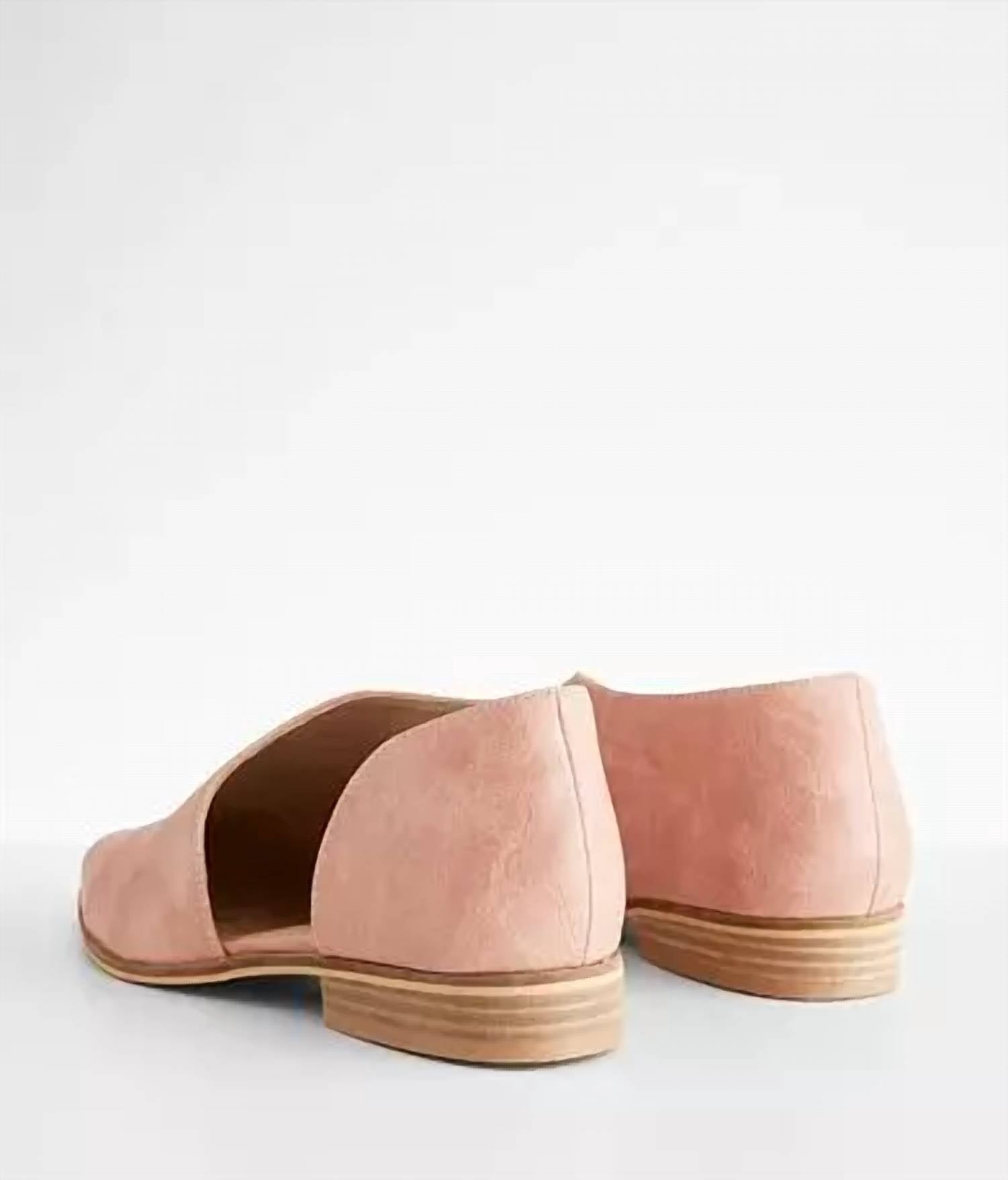 Beast Fashion - Women's Carter-05 Pointed Loafers