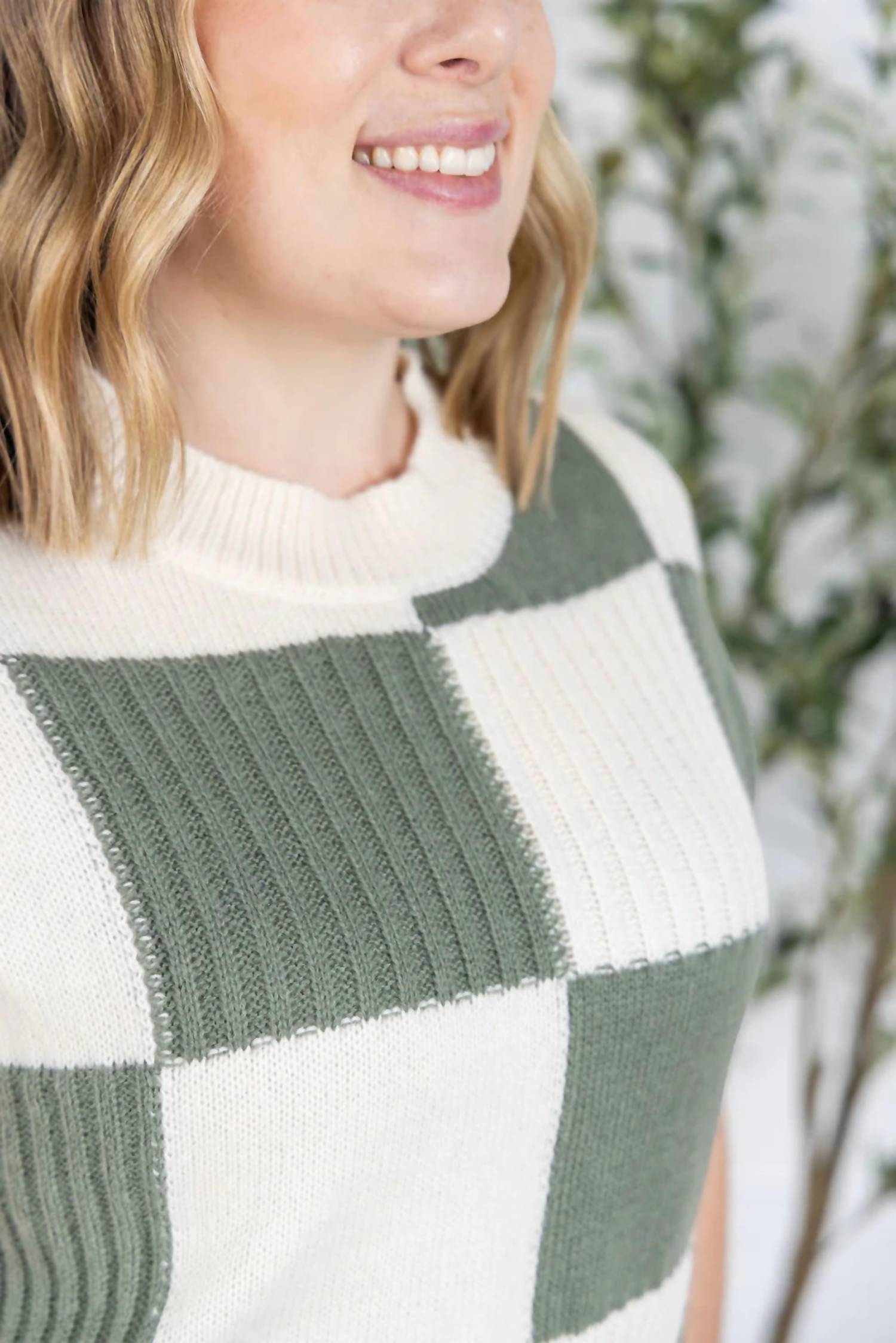 Michelle Mae - Checkered Short Sleeve Sweater