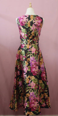 FLYING TOMATO A Printed Woven Midi Dress in black - women's dress - detail view