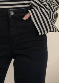Kut From The Kloth - Kelsey High Rise Fab Ab Ankle Flare W/ Raw Hem Jeans