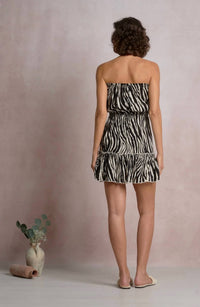 Elan - Zola Strapless Mini Dress