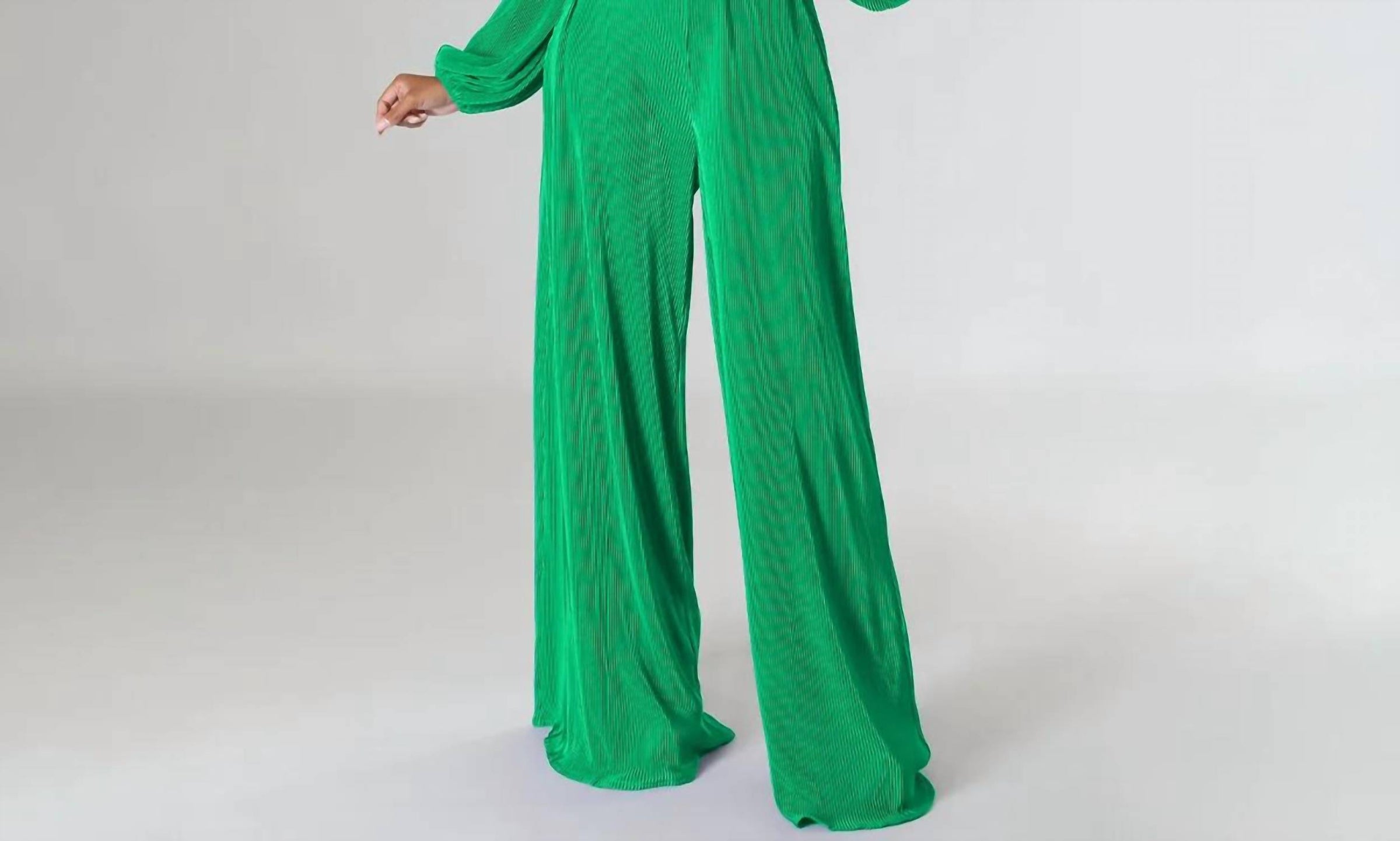 Wowo - Eterna Pleated Jumpsuit
