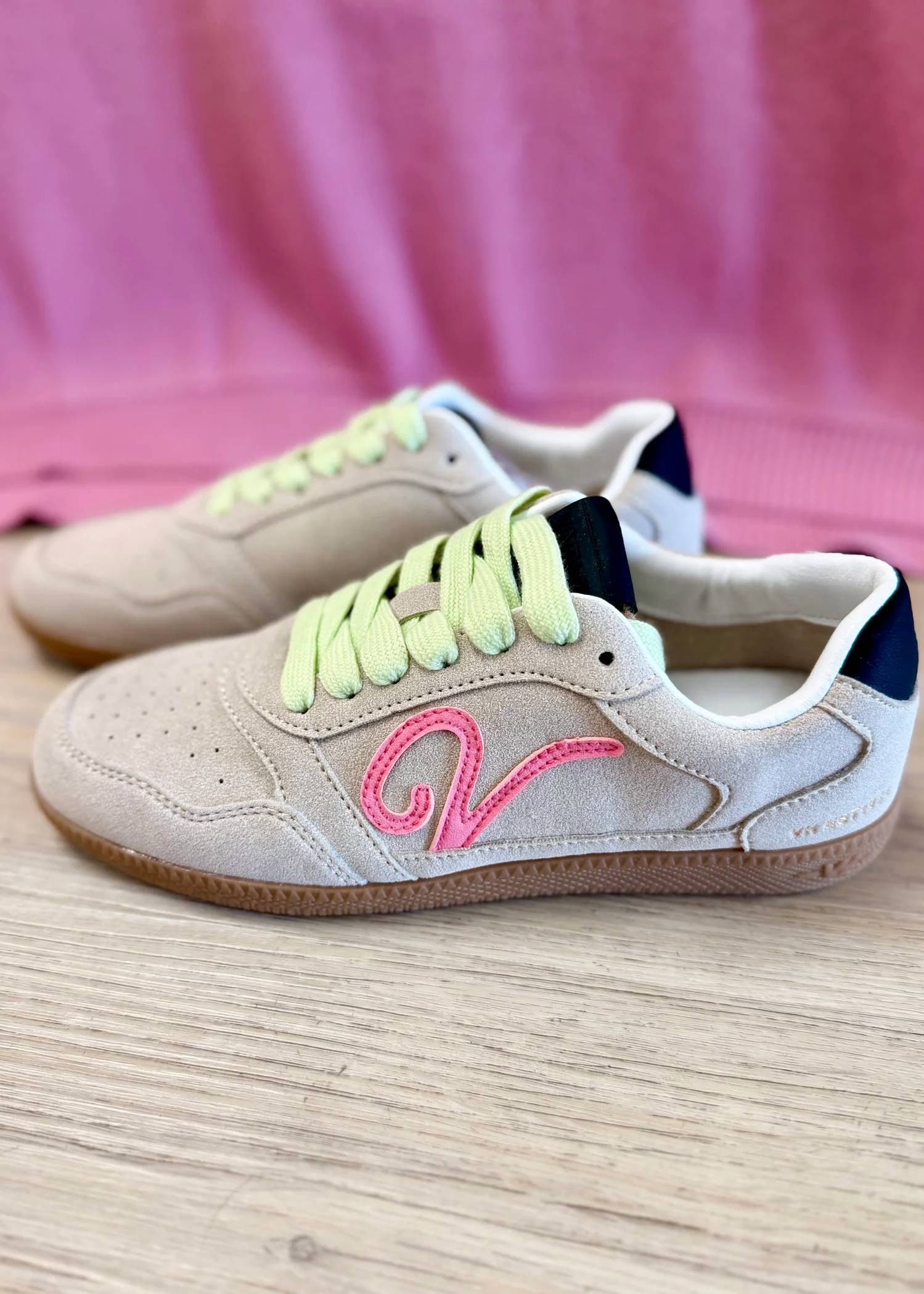 Vintage Havana - Women's Go And Glow Sneakers