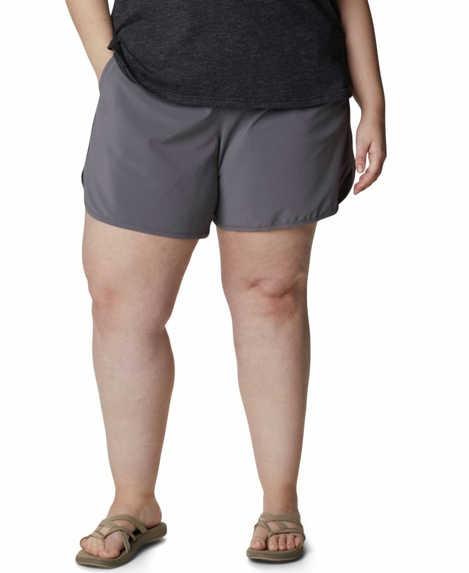 Columbia - Women's Bogata Bay Stretch Shorts - Plus