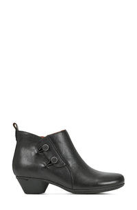 Cobb Hill Women's Larsa Boot in black - women's shoe - detail view