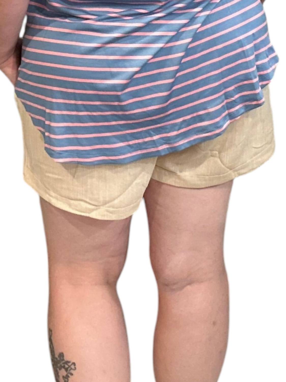 Kori - Dolphin With Side Pockets Shorts