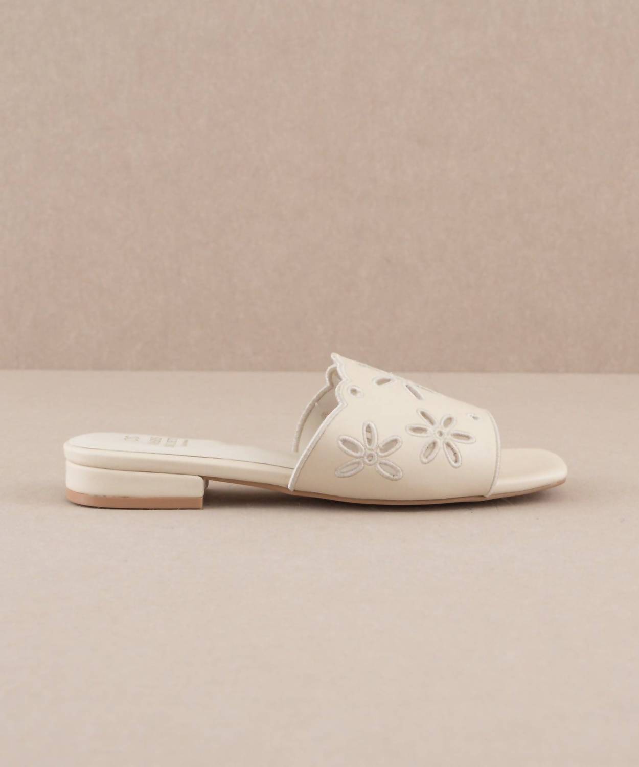 Oasis Society - Women's The Manila Sandal