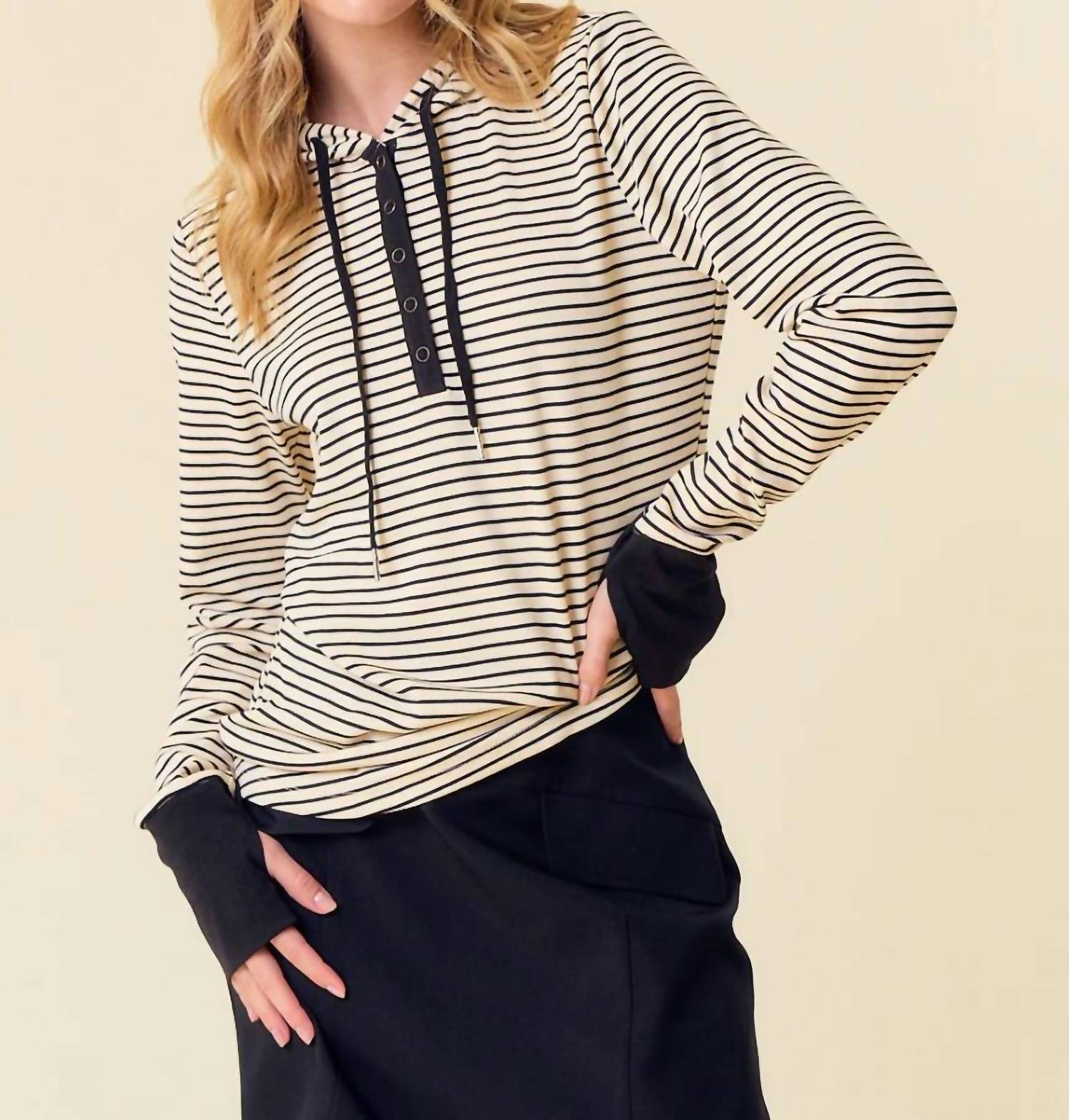 Doe And Rae - Henley Ribbed Hood Top